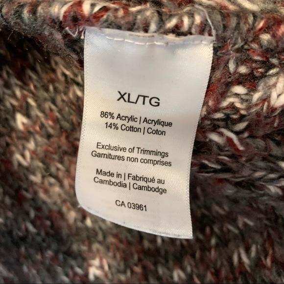 Wind River | Knit Sweater - Picture 11 of 11
